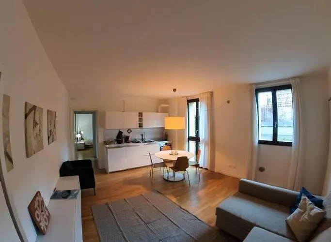 דירה Olmo With Parking